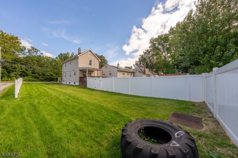 704 W Lake Avenue Rahway NJ 07065