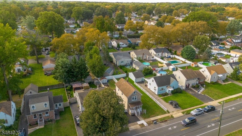 704 W Lake Avenue Rahway NJ 07065