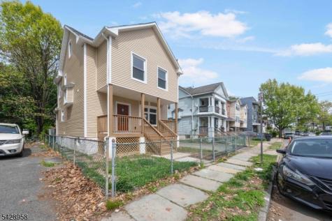 55 Kenmore Avenue Newark NJ 07106