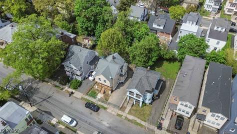 55 Kenmore Avenue Newark NJ 07106