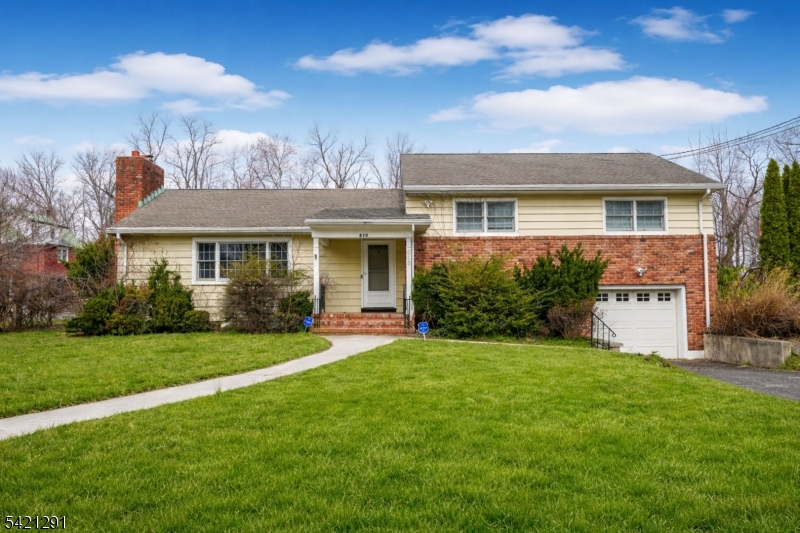 811 Field Avenue Plainfield NJ 07060