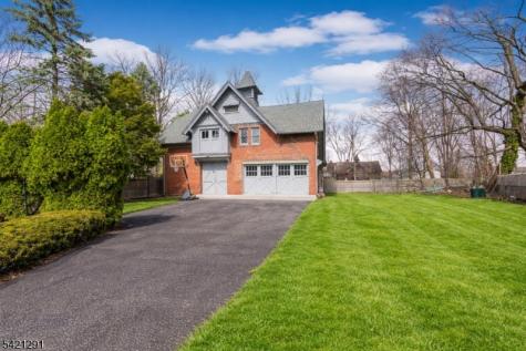 811 Field Avenue Plainfield NJ 07060