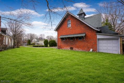 811 Field Avenue Plainfield NJ 07060