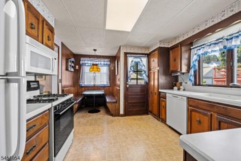 20 Woodside Terrace West Orange NJ 07052