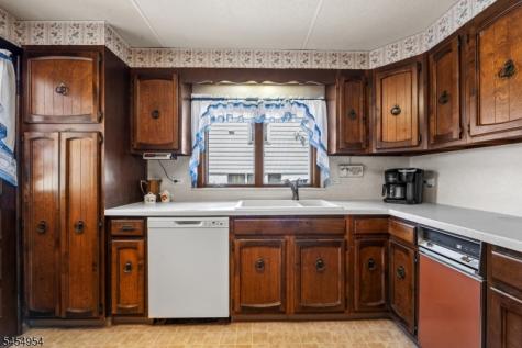 20 Woodside Terrace West Orange NJ 07052