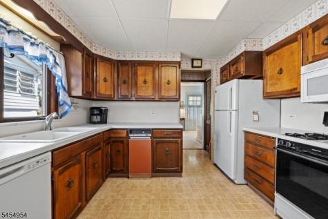 20 Woodside Terrace West Orange NJ 07052