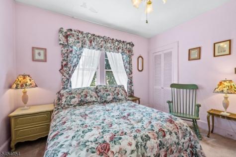 20 Woodside Terrace West Orange NJ 07052