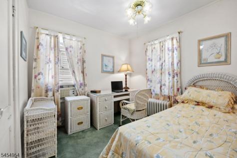 20 Woodside Terrace West Orange NJ 07052