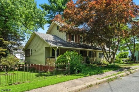 34 North Street Bloomsbury NJ 08804