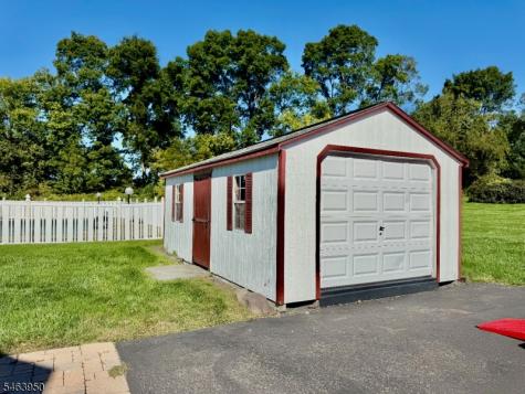 126 Iron Wolf Road Greenwich NJ 08886