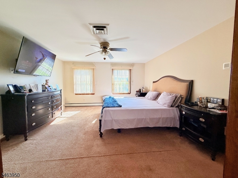 126 Iron Wolf Rd126 Greenwich NJ 08886