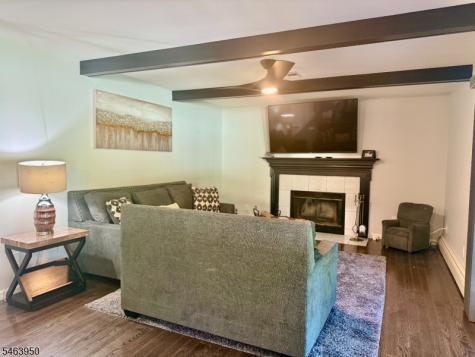 126 Iron Wolf Road Greenwich NJ 08886