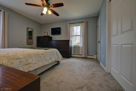 4 Birch Drive E Vernon NJ 07422