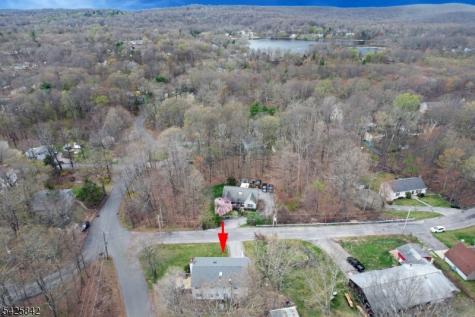 4 Birch Drive E Vernon NJ 07422