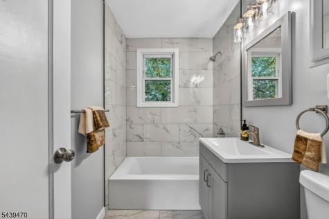 1378 Hamilton Street Elizabeth NJ 07208