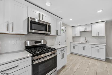 1378 Hamilton Street Elizabeth NJ 07208