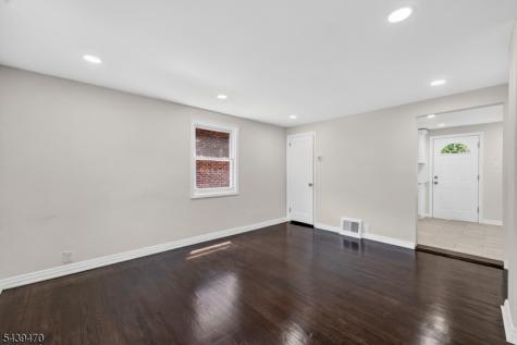 1378 Hamilton Street Elizabeth NJ 07208