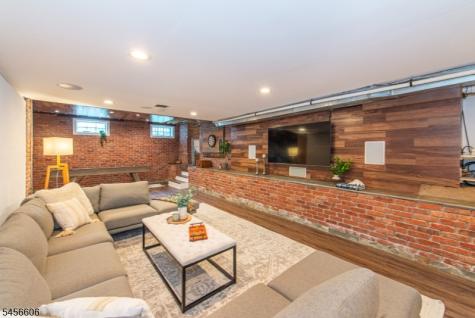 228 Watchung Avenue Montclair NJ 07043