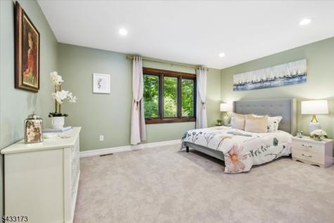 5 Sylvan Drive Bridgewater NJ 08807