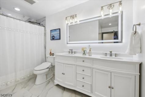5 Sylvan Drive Bridgewater NJ 08807