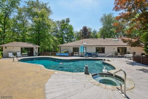 5 Sylvan Drive Bridgewater NJ 08807