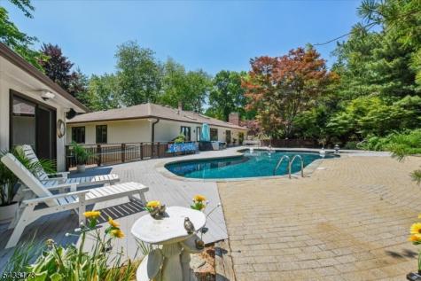 5 Sylvan Drive Bridgewater NJ 08807