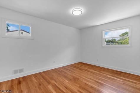 16 Alden Terrace Mount Olive NJ 07836