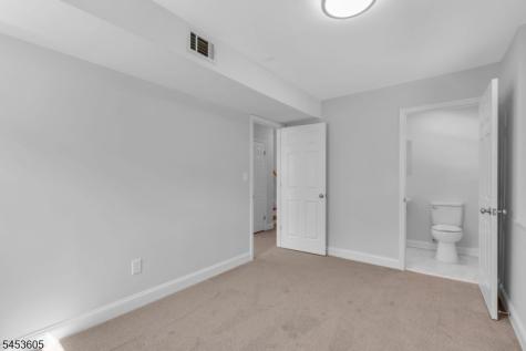 16 Alden Terrace Mount Olive NJ 07836