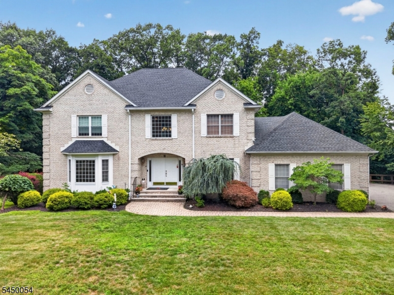 22 Jarombek Drive Montville NJ 07082