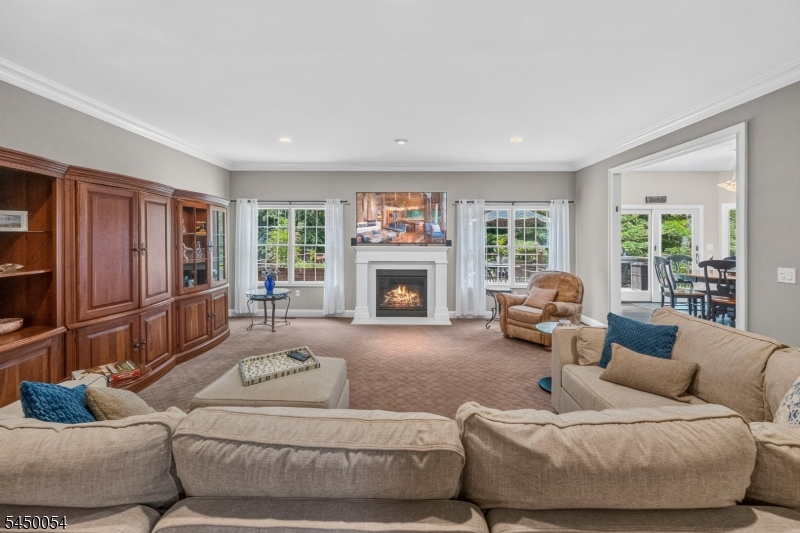 22 Jarombek Drive Montville NJ 07082