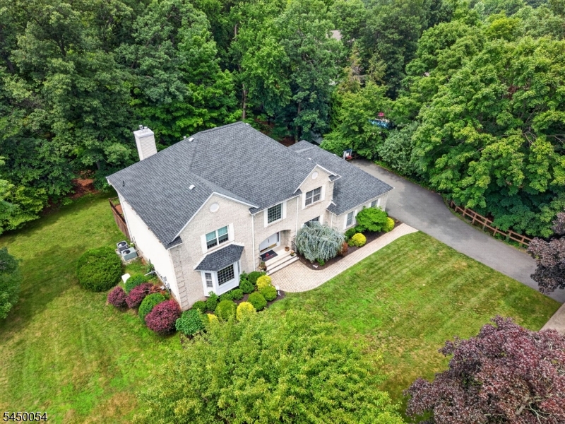 22 Jarombek Drive Montville NJ 07082