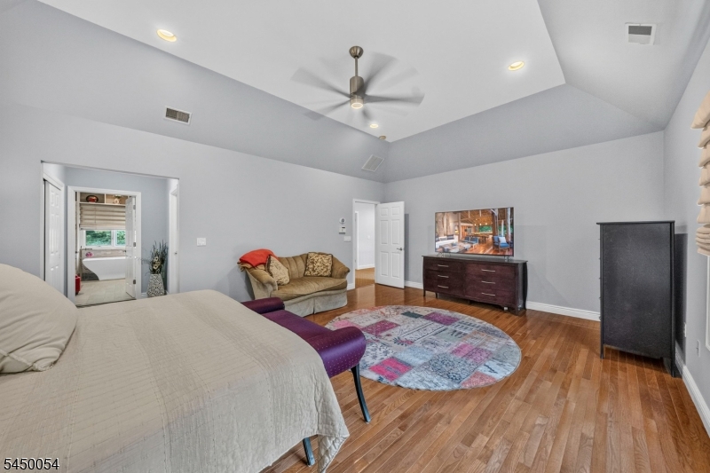 22 Jarombek Drive Montville NJ 07082