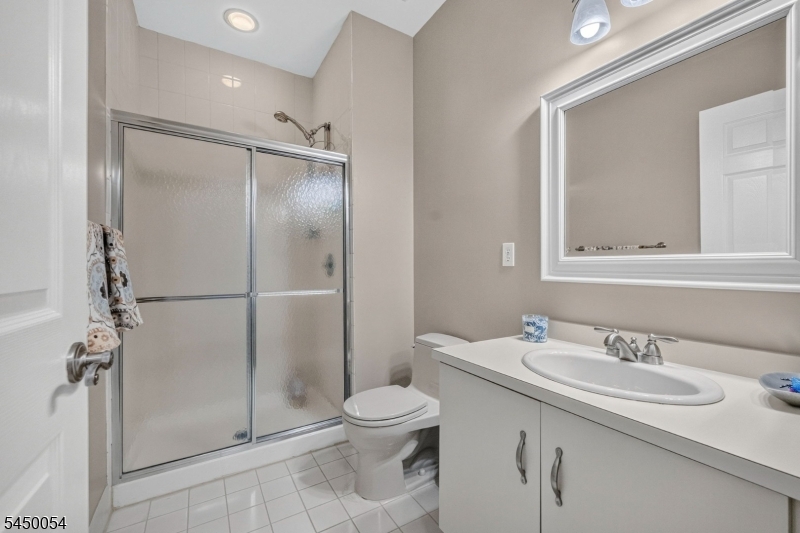 22 Jarombek Drive Montville NJ 07082