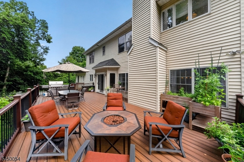 22 Jarombek Drive Montville NJ 07082