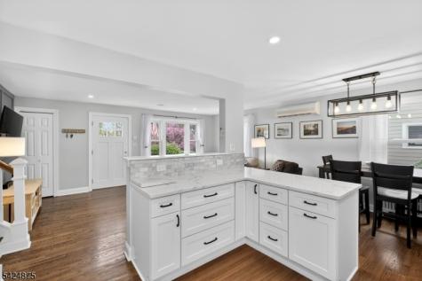 636 Roosevelt Street Westfield NJ 07090