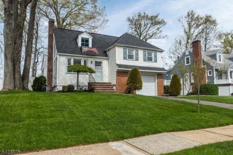 636 Roosevelt Street Westfield NJ 07090