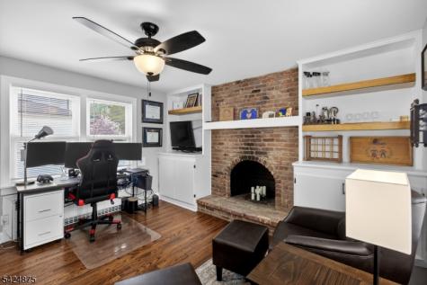 636 Roosevelt Street Westfield NJ 07090