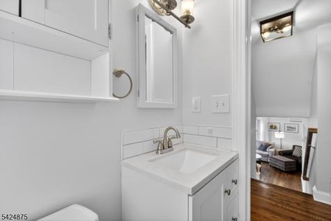 636 Roosevelt Street Westfield NJ 07090