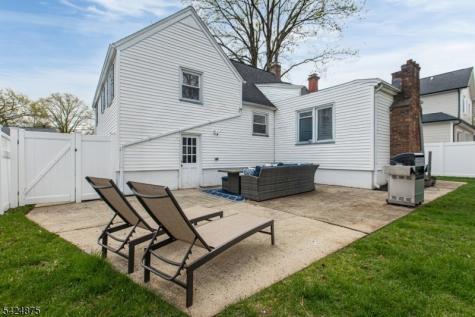 636 Roosevelt Street Westfield NJ 07090