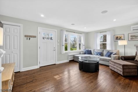 636 Roosevelt Street Westfield NJ 07090