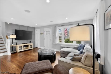 636 Roosevelt Street Westfield NJ 07090