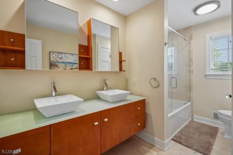 73 E Madison Avenue Florham Park NJ 07932