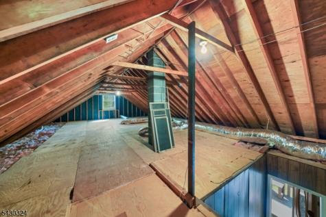 90 Russling Road Independence NJ 07840