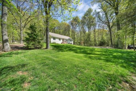 90 Russling Road Independence NJ 07840