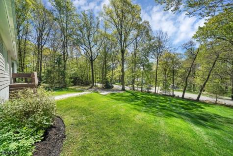 90 Russling Road Independence NJ 07840