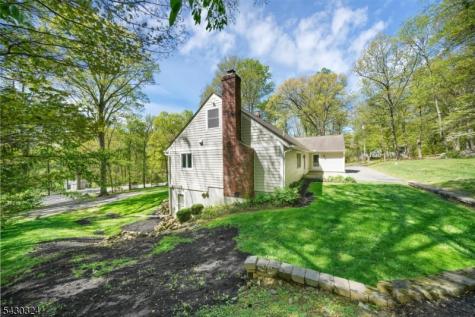 90 Russling Road Independence NJ 07840