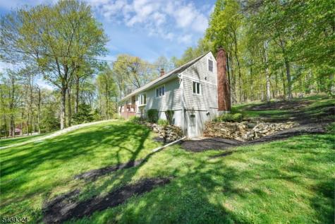 90 Russling Road Independence NJ 07840
