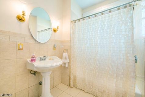 229 Tremont Avenue City Of Orange NJ 07050