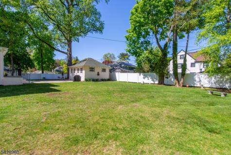 229 Tremont Avenue City Of Orange NJ 07050