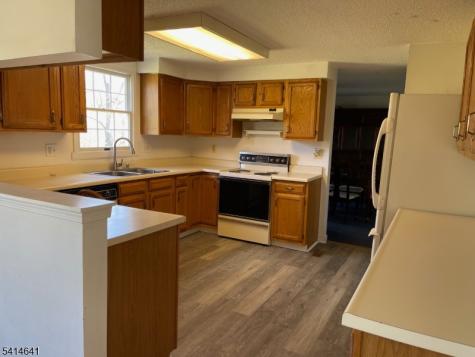 112 Kennedy Road Green NJ 07821